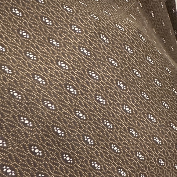 LOFT Sleeveless Blouse Small - Picture 3 of 7